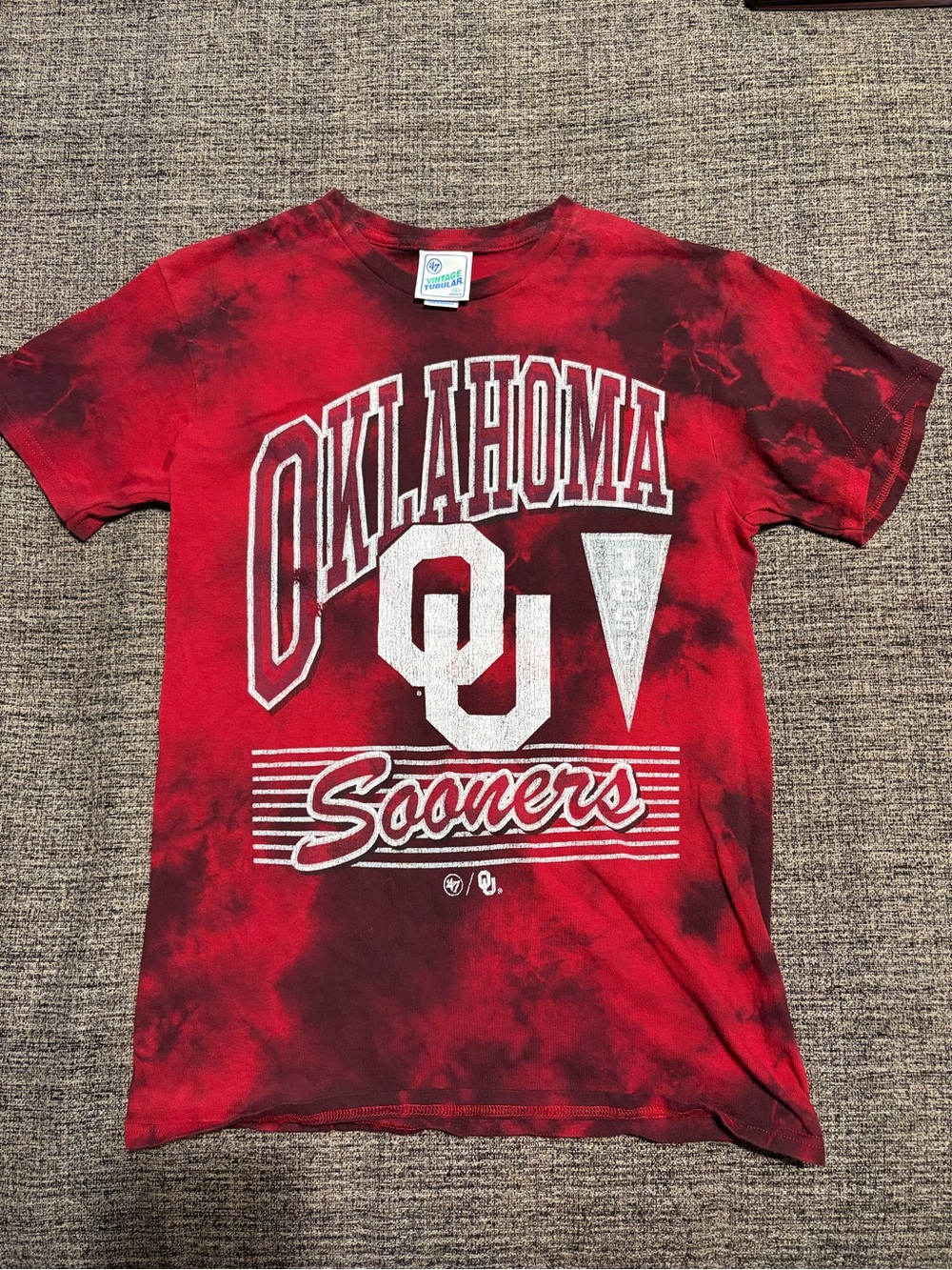 Oklahoma Sooners OU ‘47 Vintage Tubular Tie Dye Tshirt Adult Small